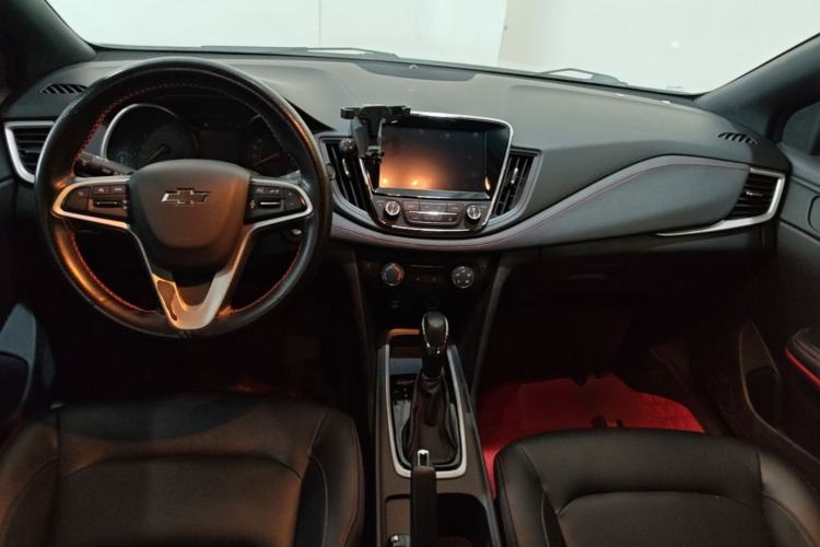 Used Chevrolet Monza 2019 RS 330T Automatic Comfort Edition China VI Standard Center Console