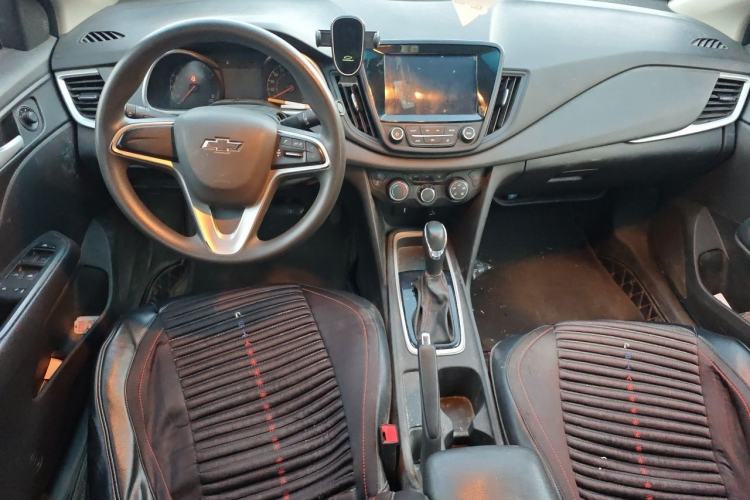 Used Chevrolet Monza 2019 Redline 320T Dual-Clutch Joyful Edition China VI Standard Center Console