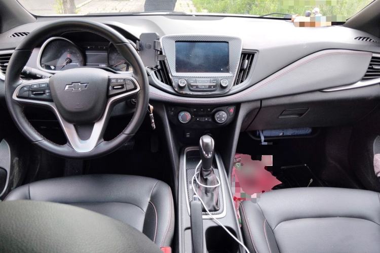 Used Chevrolet Monza 2019 RS 330T Automatic Comfort Edition China VI Standard Center Console