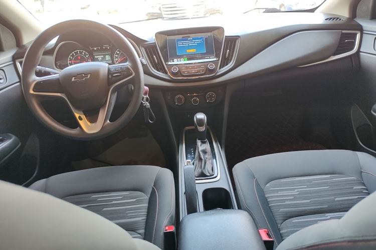 Used Chevrolet Monza 2019 Redline 320T Dual-Clutch Joyful Edition China VI Standard Center Console