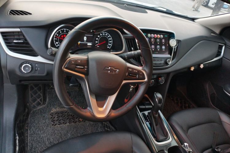 Used Chevrolet Monza 2019 Redline 320T Dual-Clutch Sporty Version China VI Standard Center Console