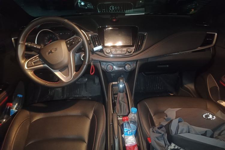 Used Chevrolet Monza 2019 RS 330T Automatic Comfort Edition China VI Standard Center Console