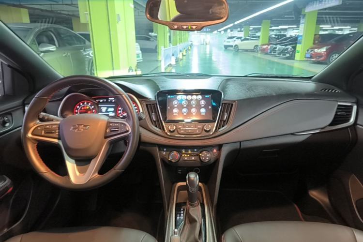 Used Chevrolet Monza 2019 RS 330T Automatic Comfort Edition China VI Standard Center Console