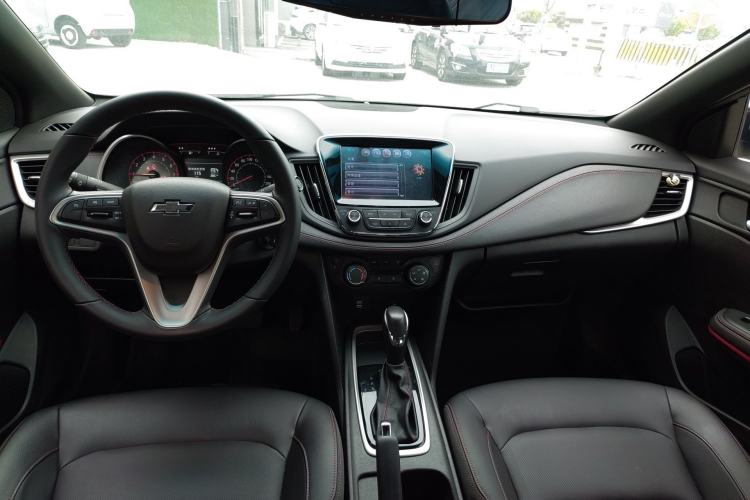 Used Chevrolet Monza 2019 RS 330T Automatic Comfort Edition China VI Standard Center Console