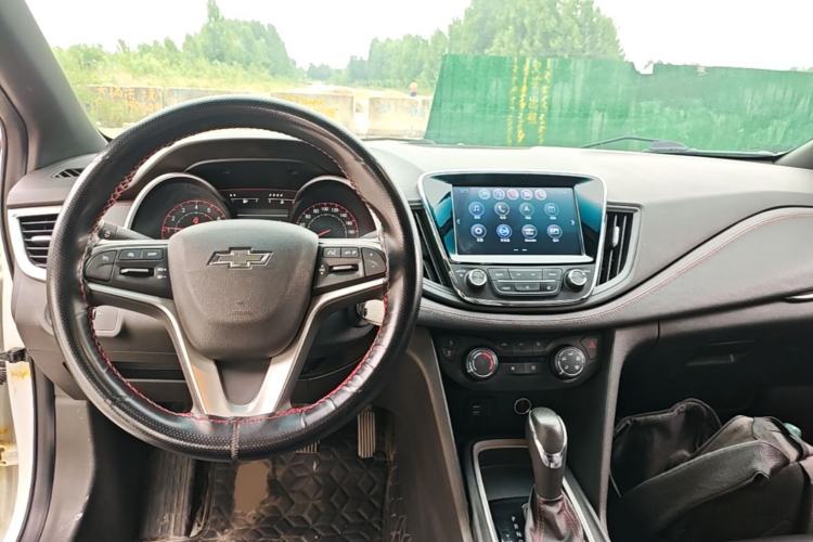 Used Chevrolet Monza 2019 RS 330T Automatic Comfort Edition China VI Standard Center Console