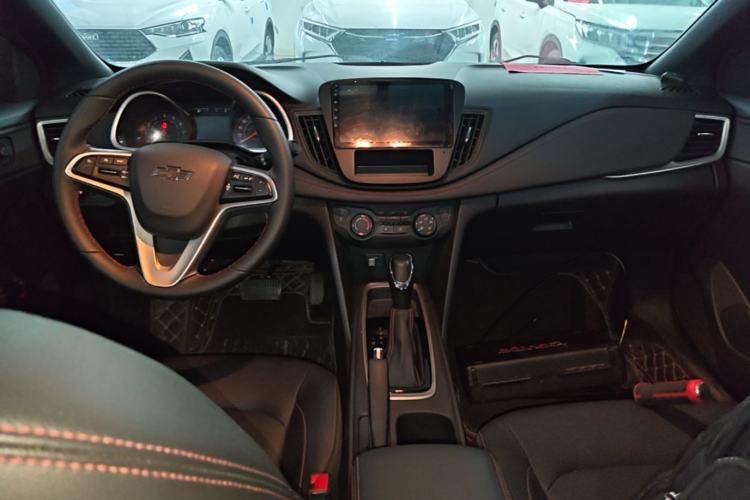 Used Chevrolet Monza 2019 RS 330T Automatic Comfort Edition China VI Standard Center Console