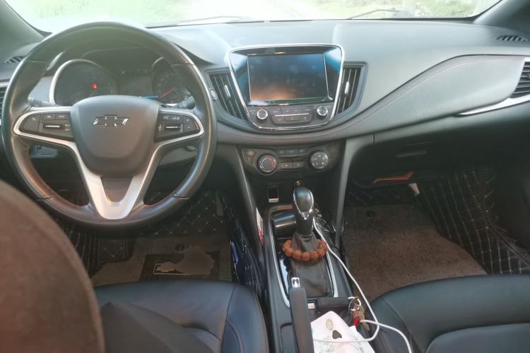 Used Chevrolet Monza 2019 RS 330T Automatic Comfort Edition China VI Standard Center Console