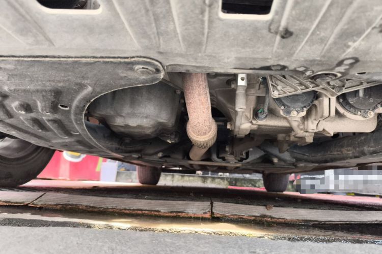 Used Chevrolet Monza 2019 Redline 320T Dual-Clutch Sporty Version China VI Standard Chassis Front