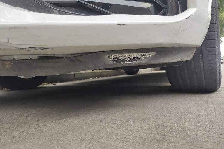 Used Chevrolet Monza 2019 RS 330T Automatic Comfort Edition China VI Standard Chassis Front Left