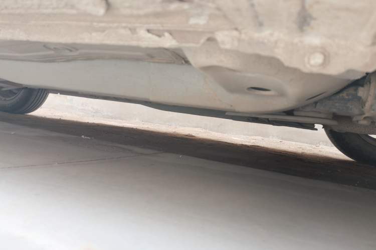 Used Chevrolet Monza 2019 320T Manual Xinxin Edition China VI Chassis Front Right