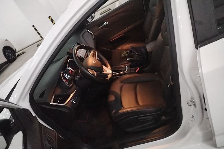 Used Chevrolet Monza 2019 RS 330T Automatic Comfort Edition China VI Standard Driver Seat