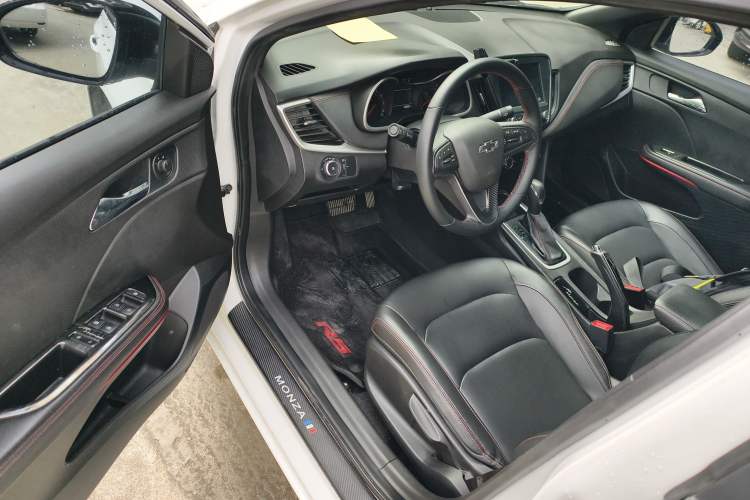 Used Chevrolet Monza 2019 RS 330T Automatic Comfort Edition China VI Standard Driver Seat