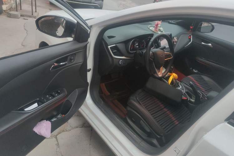 Used Chevrolet Monza 2019 RS 330T Automatic Sporty Edition China VI Standard Driver Seat