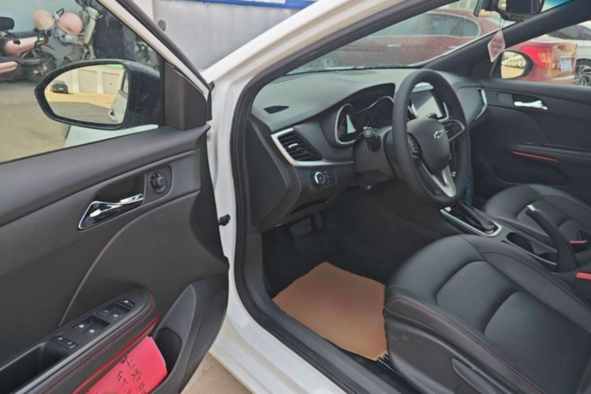 Used Chevrolet Monza 2019 RS 330T Automatic Comfort Edition China VI Standard Driver Seat