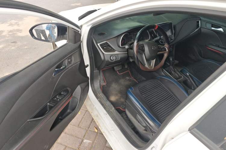 Used Chevrolet Monza 2019 RS 330T Automatic Comfort Edition China VI Standard Driver Seat
