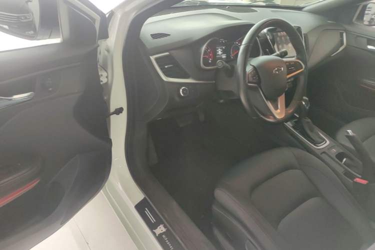 Used Chevrolet Monza 2019 RS 330T Automatic Sporty Edition China VI Standard Driver Seat