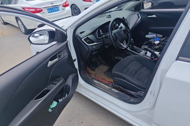 Used Chevrolet Monza 2019 Redline 320T Dual-Clutch Joyful Edition China VI Standard Driver Seat