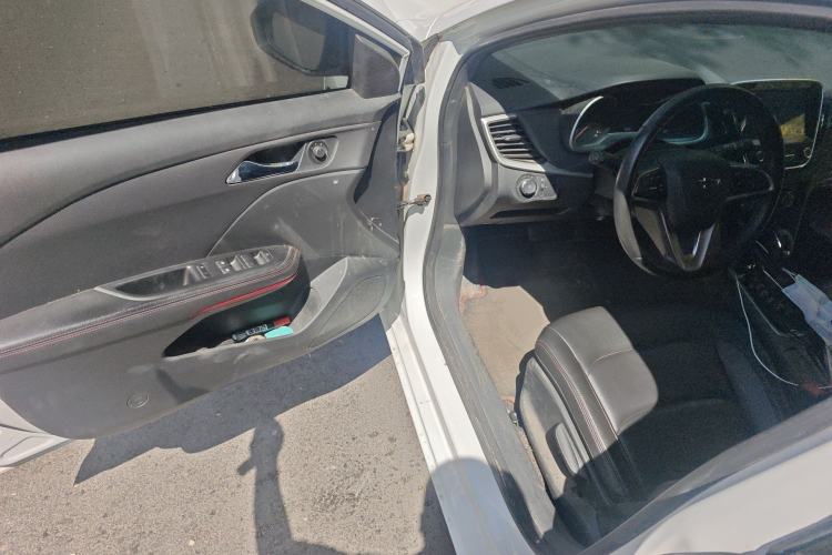 Used Chevrolet Monza 2019 RS 330T Automatic Comfort Edition China VI Standard Driver Seat