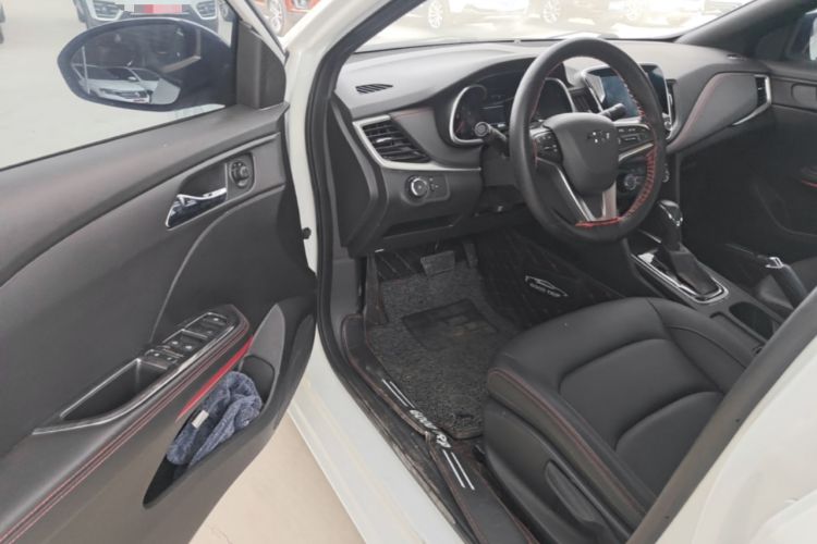 Used Chevrolet Monza 2019 RS 330T Automatic Comfort Edition China VI Standard Driver Seat