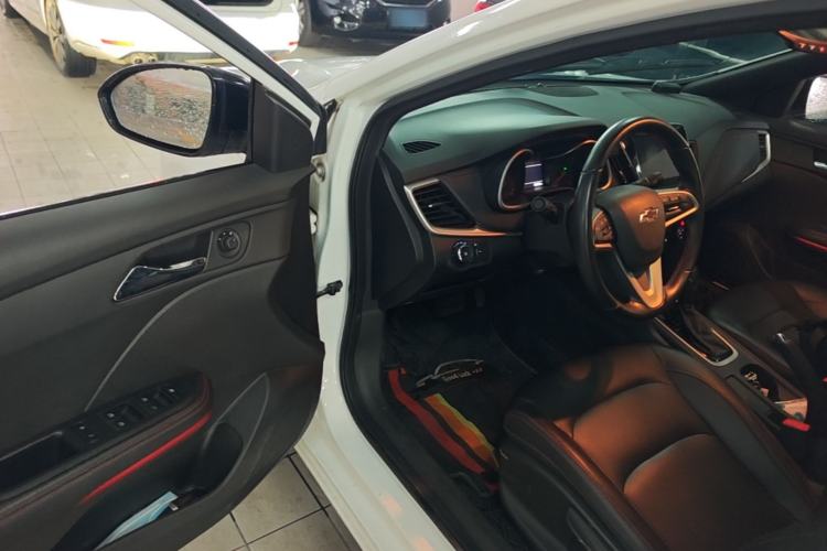Used Chevrolet Monza 2019 RS 330T Automatic Comfort Edition China VI Standard Driver Seat