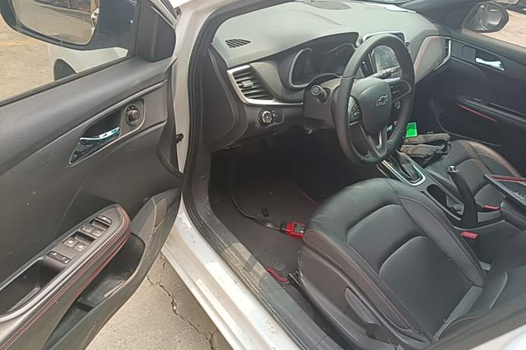 Used Chevrolet Monza 2019 RS 330T Automatic Comfort Edition China VI Standard Driver Seat