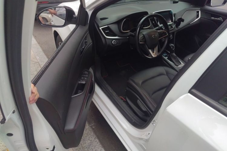 Used Chevrolet Monza 2019 RS 330T Automatic Comfort Edition China VI Standard Driver Seat