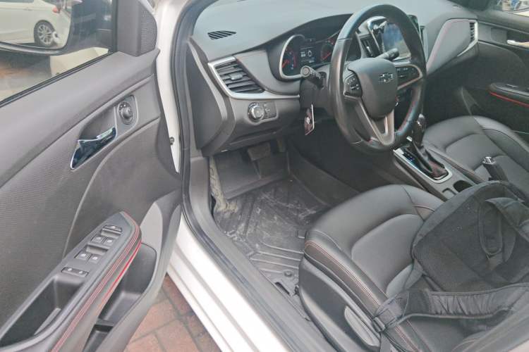 Used Chevrolet Monza 2019 RS 330T Automatic Comfort Edition China VI Standard Driver Seat