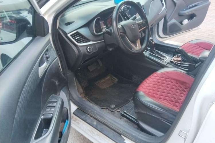 Used Chevrolet Monza 2019 Redline 320T Dual-Clutch Joyful Edition China VI Standard Driver Seat