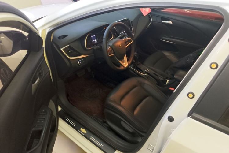 Used Chevrolet Monza 2019 Redline 320T Dual-Clutch Sporty Version China VI Standard Driver Seat