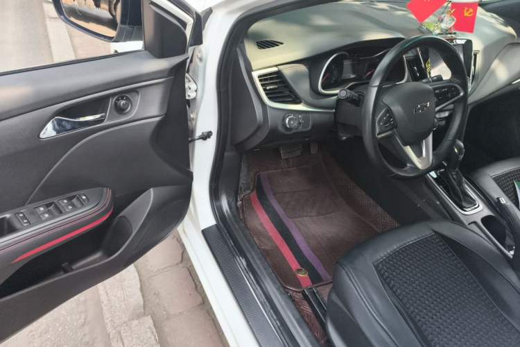 Used Chevrolet Monza 2019 RS 330T Automatic Comfort Edition China VI Standard Driver Seat