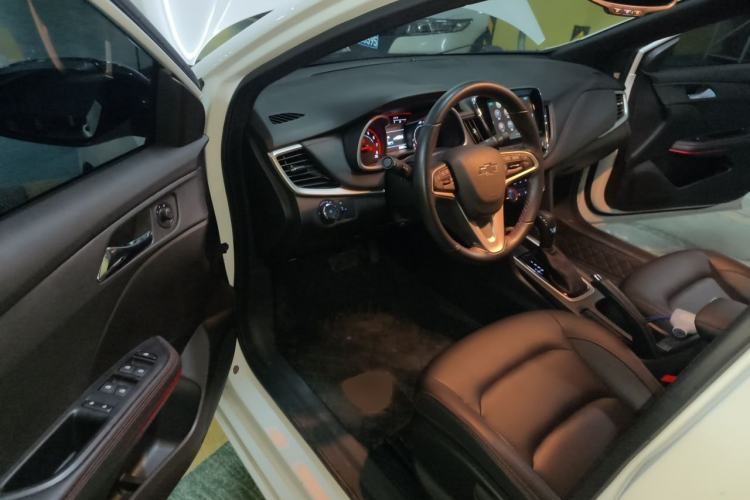 Used Chevrolet Monza 2019 RS 330T Automatic Comfort Edition China VI Standard Driver Seat