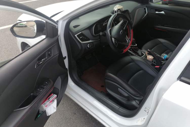 Used Chevrolet Monza 2019 RS 330T Automatic Comfort Edition China VI Standard Driver Seat