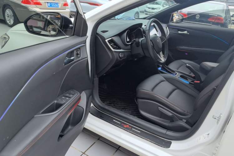 Used Chevrolet Monza 2019 RS 330T Automatic Comfort Edition China VI Standard Driver Seat