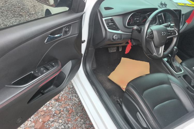 Used Chevrolet Monza 2019 RS 330T Automatic Comfort Edition China VI Standard Driver Seat