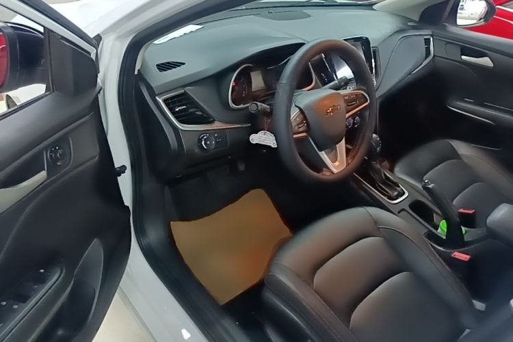 Used Chevrolet Monza 2019 Redline 320T Dual-Clutch Sporty Version China VI Standard Driver Seat