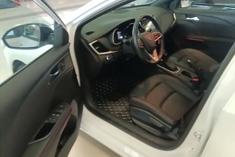 Used Chevrolet Monza 2019 RS 330T Automatic Comfort Edition China VI Standard Driver Seat
