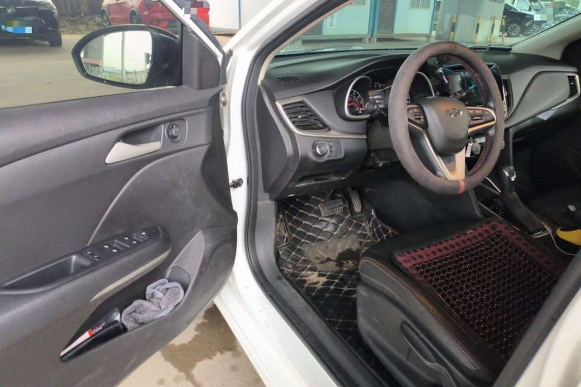 Used Chevrolet Monza 2019 Redline 320T Dual-Clutch Sporty Version China VI Standard Driver Seat