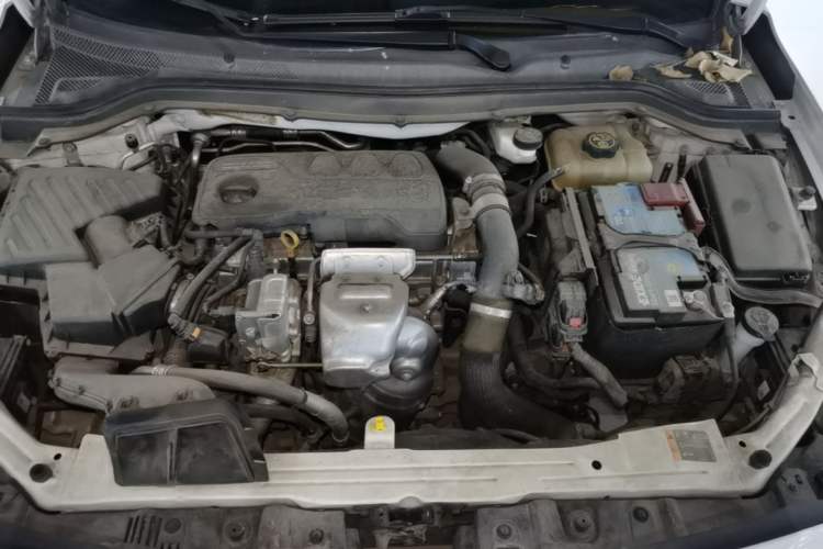 Used Chevrolet Monza 2019 RS 330T Automatic Comfort Edition China VI Standard Engine Bay