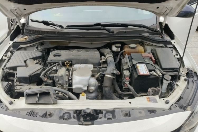 Used Chevrolet Monza 2019 RS 330T Automatic Comfort Edition China VI Standard Engine Bay