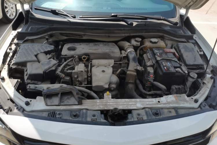 Used Chevrolet Monza 2019 RS 330T Automatic Comfort Edition China VI Standard Engine Bay
