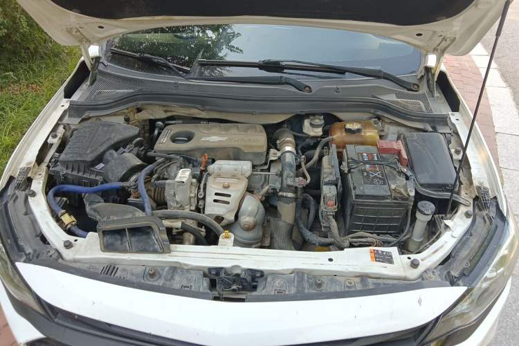 Used Chevrolet Monza 2019 Redline 320T Dual-Clutch Joyful Edition China VI Standard Engine Bay