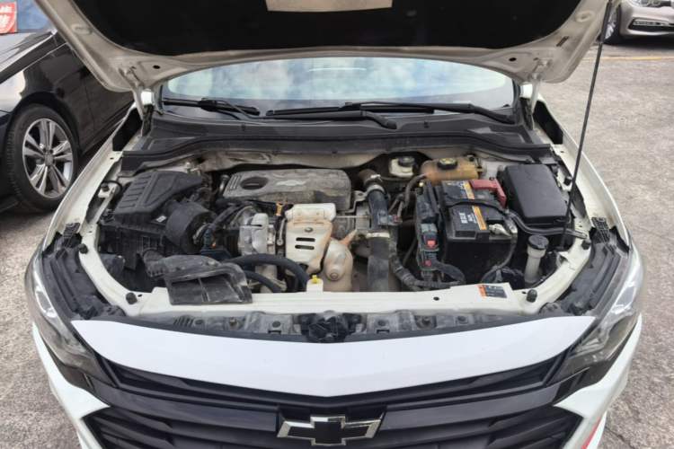 Used Chevrolet Monza 2019 Redline 320T Dual-Clutch Joyful Edition China VI Standard Engine Bay