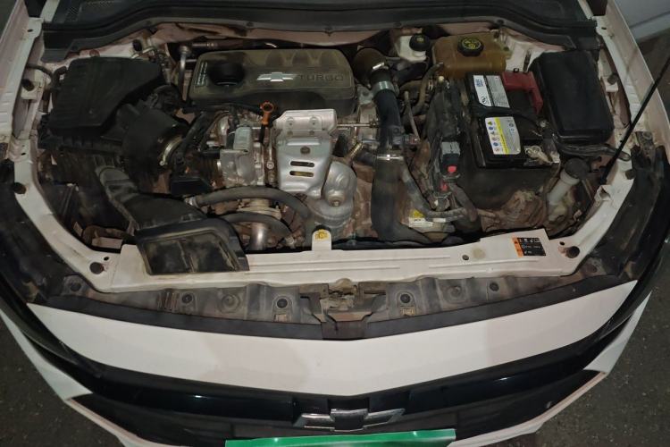 Used Chevrolet Monza 2019 Redline 320T Dual-Clutch Joyful Edition China VI Standard Engine Bay
