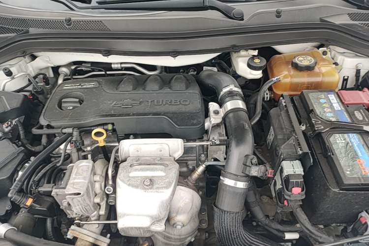 Used Chevrolet Monza 2019 RS 330T Automatic Comfort Edition China VI Standard Engine Bay