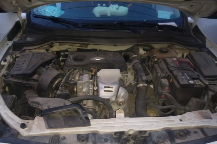 Used Chevrolet Monza 2019 Redline 320T Dual-Clutch Joyful Edition China VI Standard Engine Bay