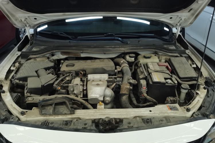 Used Chevrolet Monza 2019 RS 330T Automatic Comfort Edition China VI Standard Engine Bay