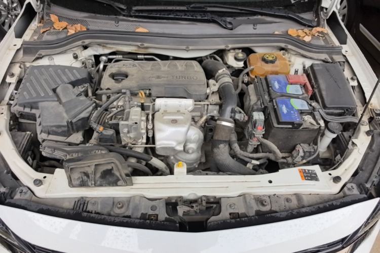 Used Chevrolet Monza 2019 RS 330T Automatic Comfort Edition China VI Standard Engine Bay