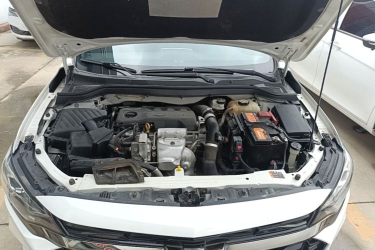 Used Chevrolet Monza 2019 RS 330T Automatic Comfort Edition China VI Standard Engine Bay