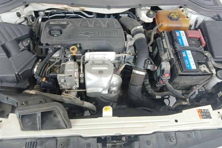 Used Chevrolet Monza 2019 RS 330T Automatic Comfort Edition China VI Standard Engine Bay