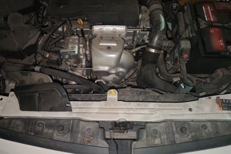 Used Chevrolet Monza 2019 RS 330T Automatic Comfort Edition China VI Standard Engine Bay